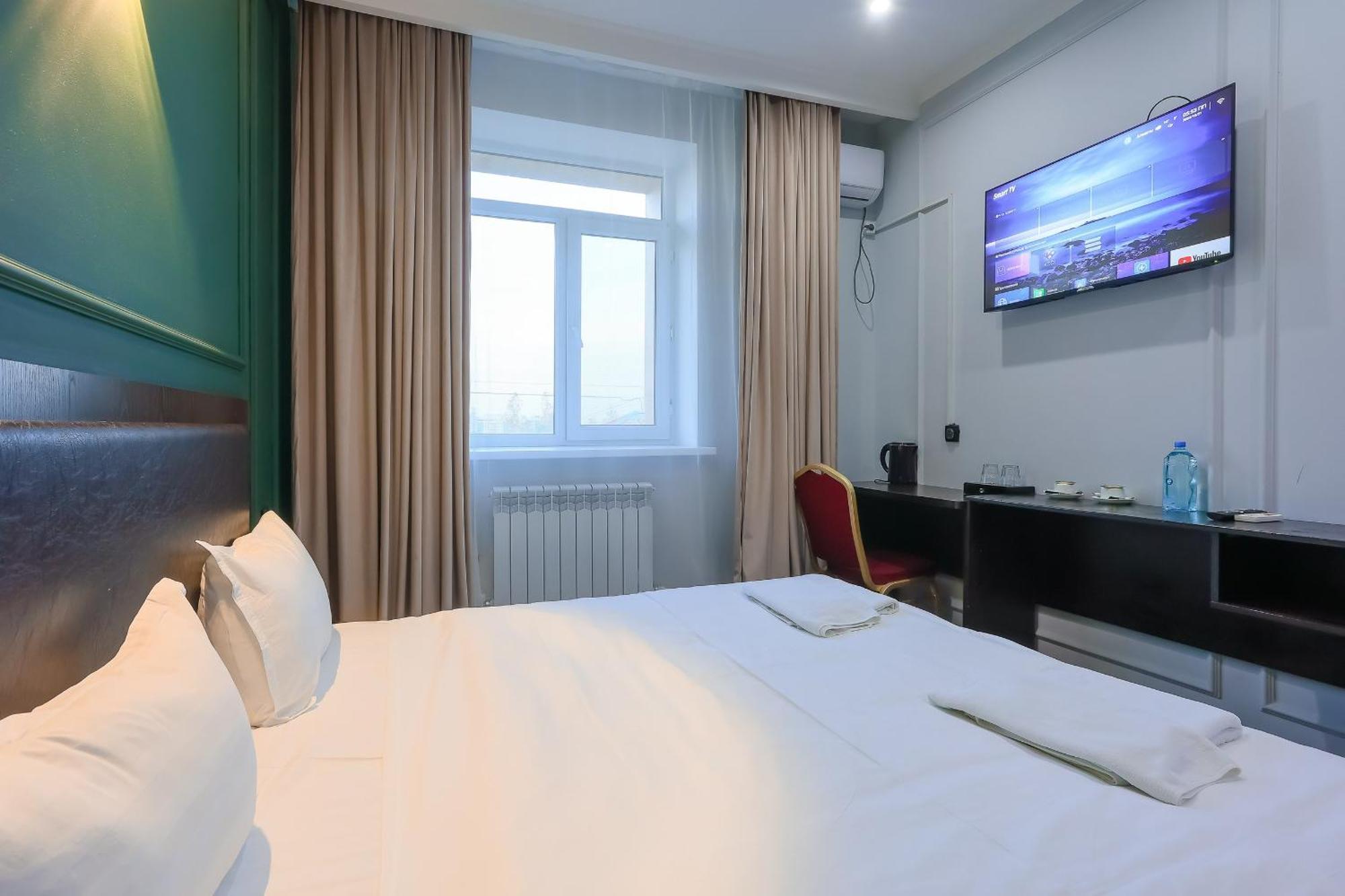 Hotel Vivaldis Almaty Ngoại thất bức ảnh