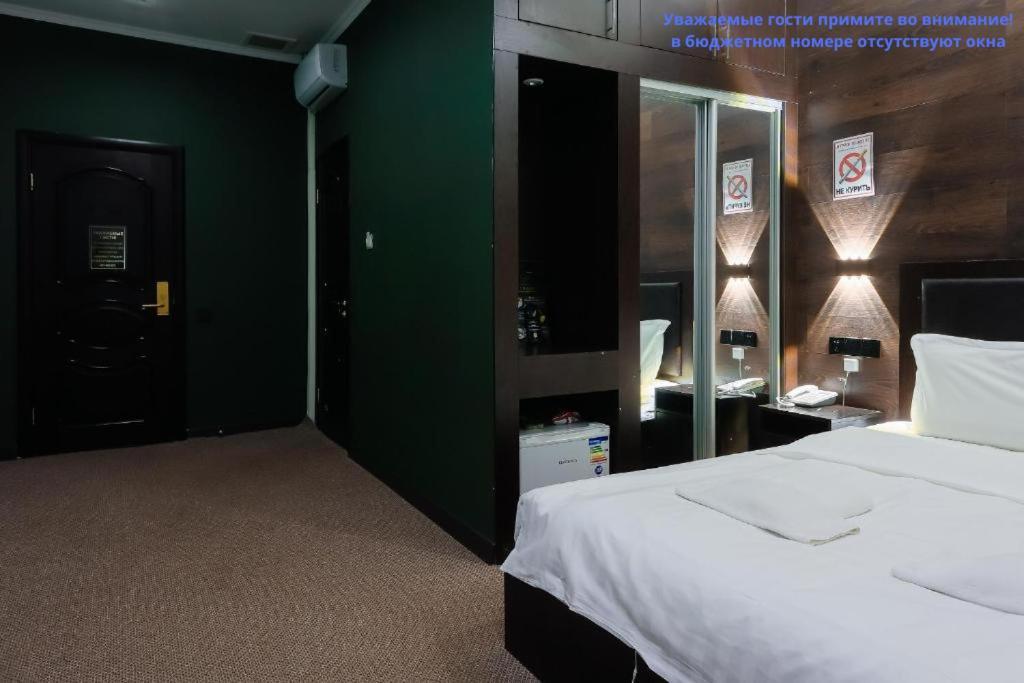 Hotel Vivaldis Almaty Ngoại thất bức ảnh